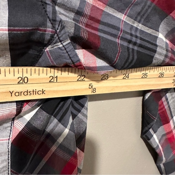 Edify Shirt Mens Large Button Up Embroidered Crosses Plaid Biker Rockabilly - Picture 7 of 8